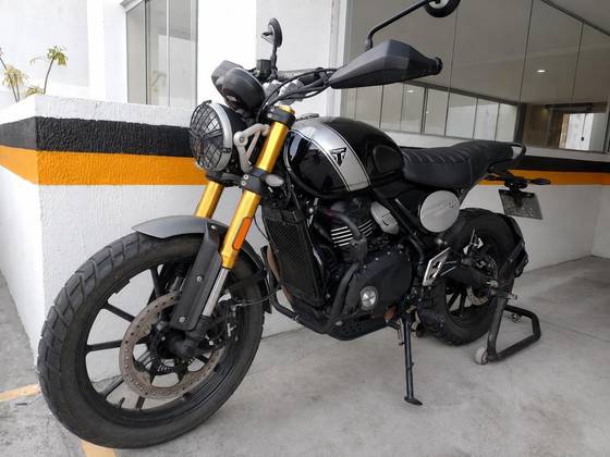 TRIUMPH SCRAMBLER 400 X TRIUMPH SCRAMBLER 400 X